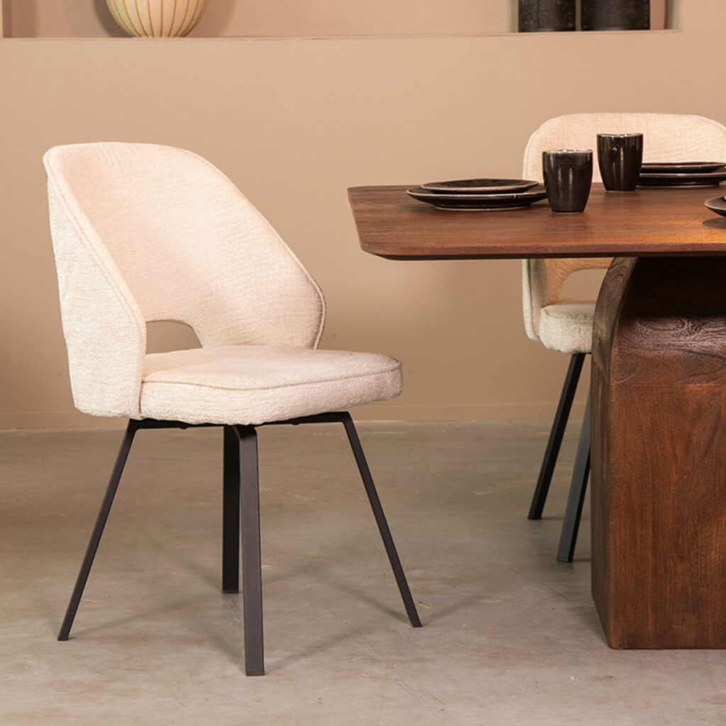 180123159_setting_1 LABEL51 Eetkamerstoel Lewis - Crème - Elegance - Black Frame