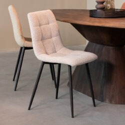 180122492_setting_01 LABEL51 Eetkamerstoel Juul - Wit - Boucle - Black Frame