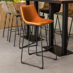 180122948_setting_01 LABEL51 Barkruk Risto - Cognac - PU-Leder - Zithoogte 75