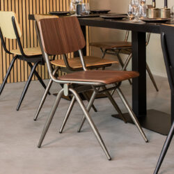 LABEL51 Eetkamerstoel Solid - Donkerbruin - Hout - Old Gun Frame