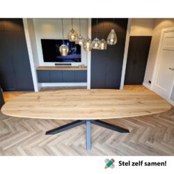 Deens_ovale_eiken_eettafel