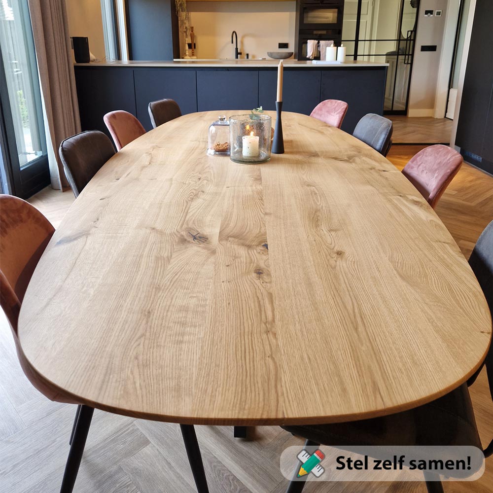 Deens_ovale_tafel_eiken_8_persoons