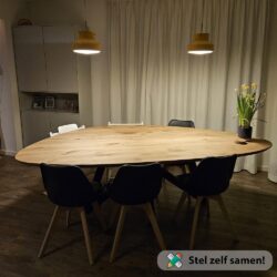 Eettafel kiezelvormig Eettafel_kiezelvormig