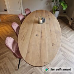 Eiken_eetkamertafel_ovaal