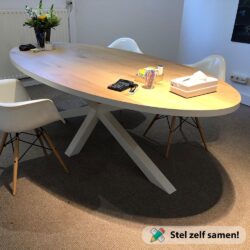 Eiken_ovale_eettafel_6_personen