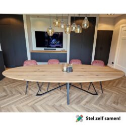 Ovale_eiken_tafel_260x120cm