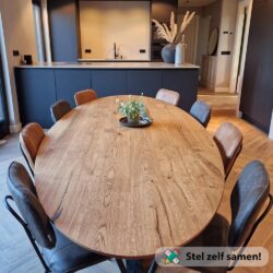 Ovale eiken tafel 280x130cm Ovale_eiken_tafel_280x130cm