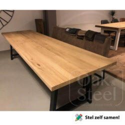 Rechthoekige_eiken_tafel_10_personen