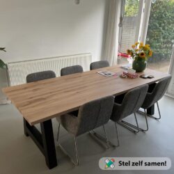 Rechthoekige_eiken_tafel_260x100cm