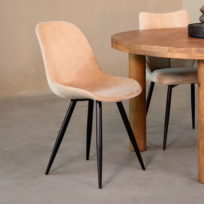 LABEL51 Eetkamerstoel Capri - Zand - Fluweel - Zwart Metalen Frame