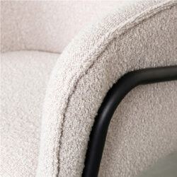 LABEL51 Eetkamerstoel Dexter - Naturel - Boucle - Zwart Metalen Frame