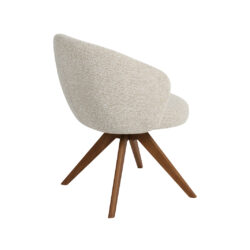 LABEL51 Eetkamerstoel Sabi - Naturel - Royal Boucle - Walnoot Houten Frame