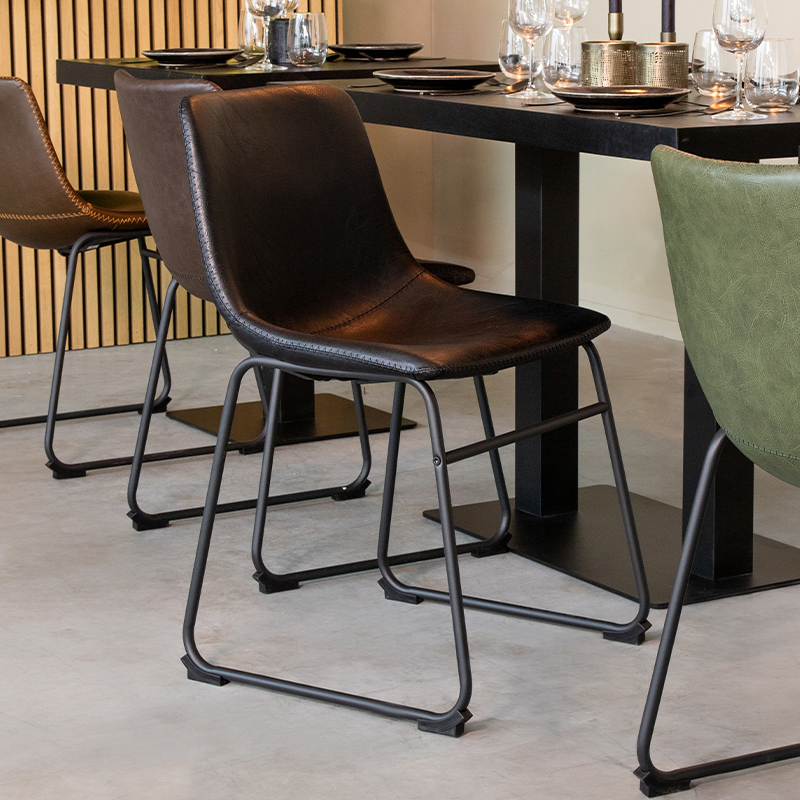 LABEL51 Eetkamerstoel Risto - Zwart - Kunstleder - Zwart Metalen Frame