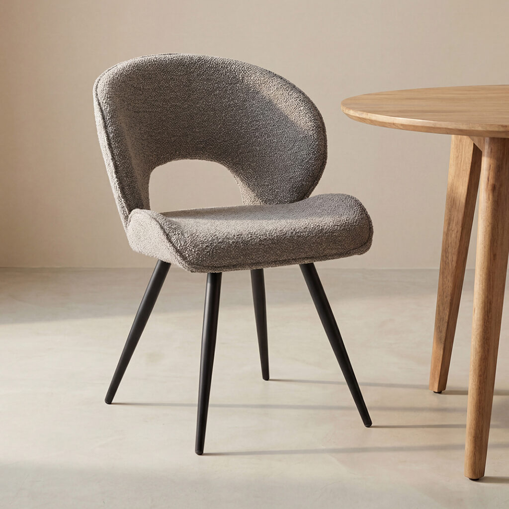 pro_107684_img_9397621 LABEL51 Eetkamerstoel Sakura - Mushroom - Royal Boucle - Zwart Metaal