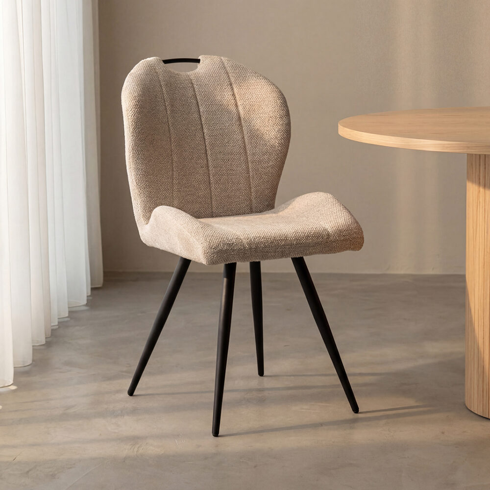 pro_107712_img_9397969 LABEL51 Eetkamerstoel Silly - Naturel - Royal Boucle - Zwart Metaal