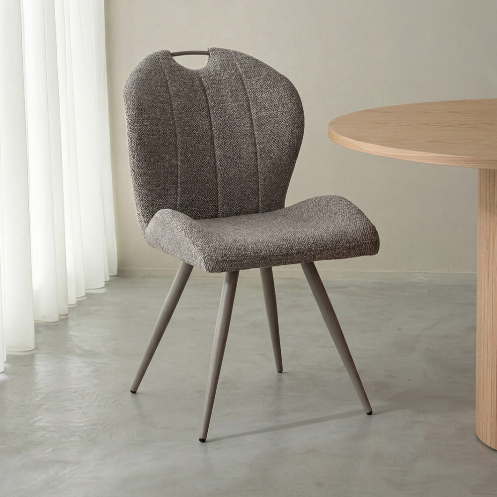 pro_107713_img_9397964 LABEL51 Eetkamerstoel Silly - Mushroom - Royal Boucle - Taupe Metaal