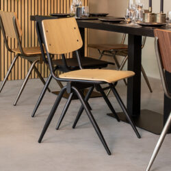 pro_92640_img_9398123 LABEL51 Eetkamerstoel Solid - Naturel - Hout - Zwart Metalen Frame