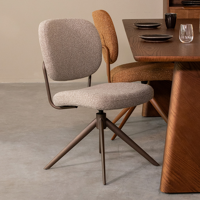 pro_92716_img_9393486 LABEL51 Eetkamerstoel Geneva - Mushroom - Royal Boucle - Brons Metaal