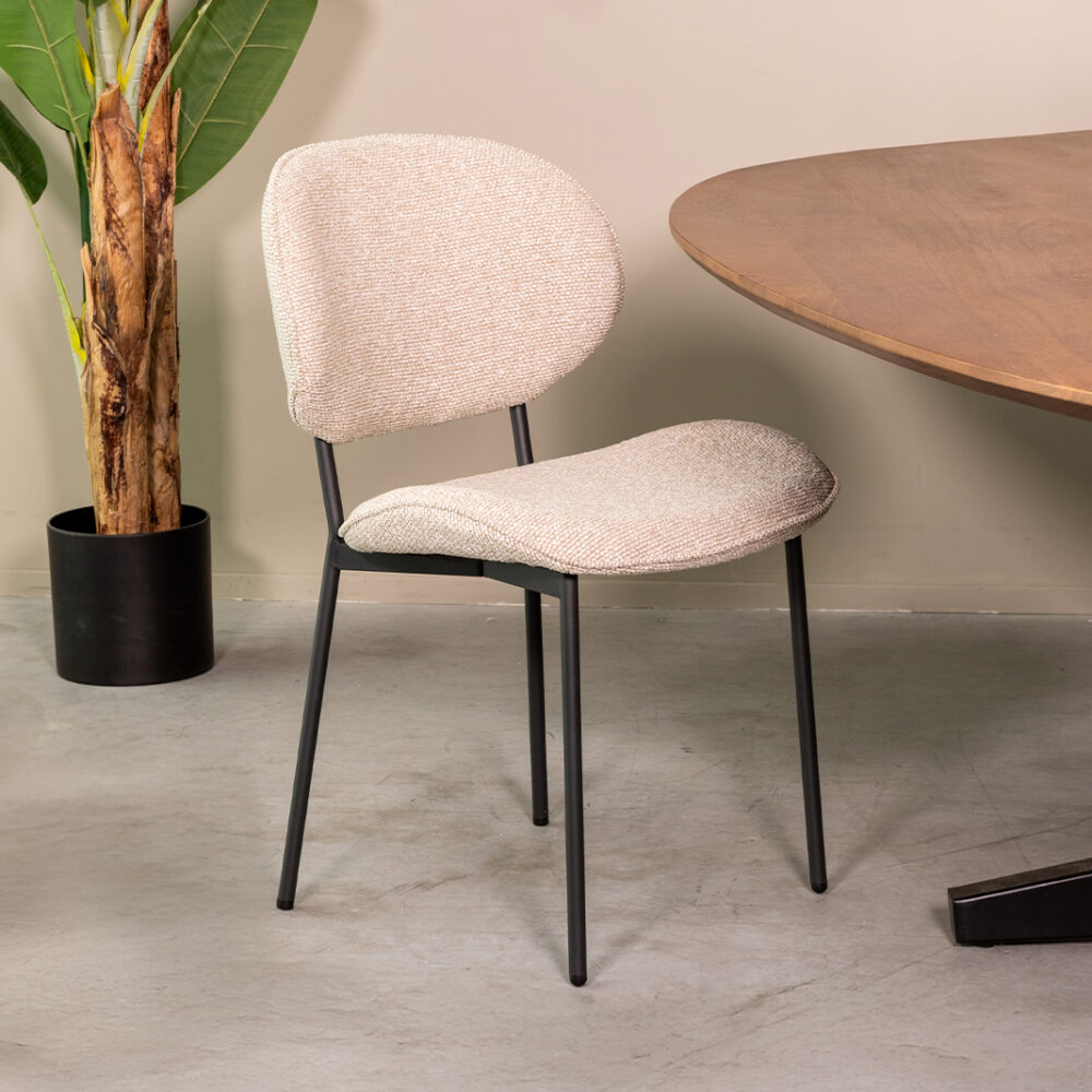 pro_92776_img_9397872 LABEL51 Eetkamerstoel Senn - Naturel - Royal Boucle - Zwart Metaal